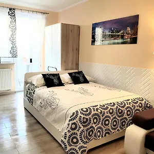  Apartament Glamour Downtown Balcony